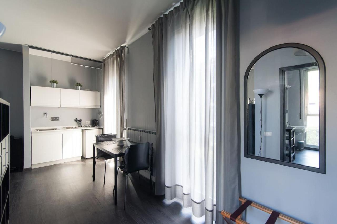 Via Mentana 32 - The House Of Travelers Apartamento Como Exterior foto